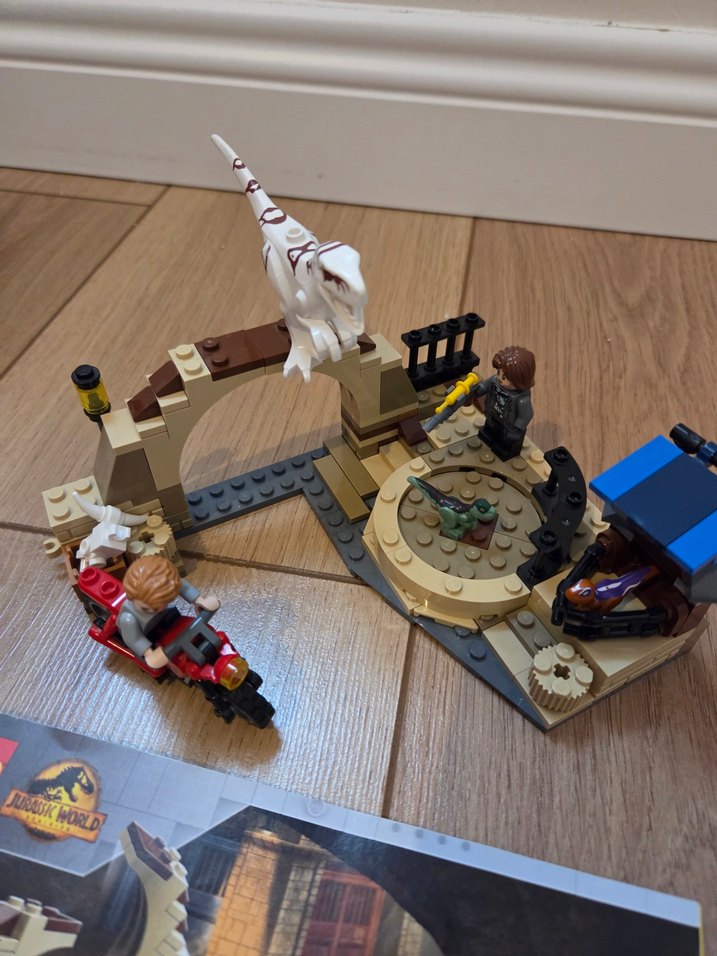 LEGO Jurassic World Atrociraptor - Görsel 3