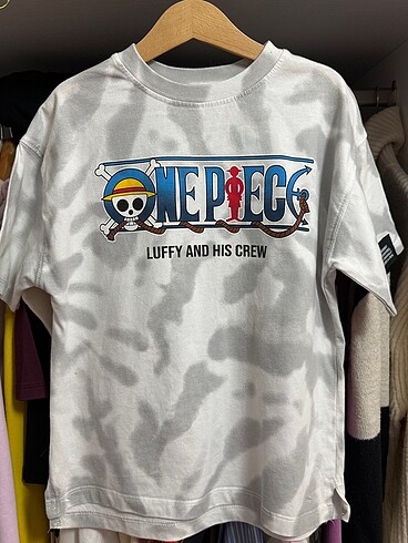Zara Zara Luffy one piece temalı thsirt