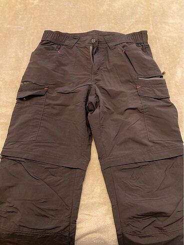 Quechua Trekking şort olan pantolon