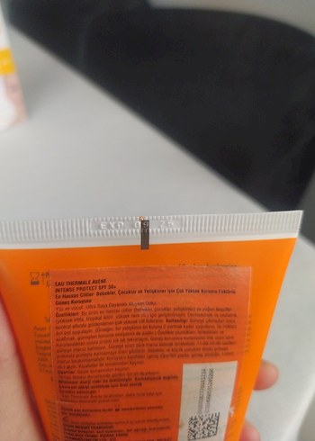 Avène Intense Protect SPF 50+ Suya Dayanıklı Güneş Kremi - Görsel 3