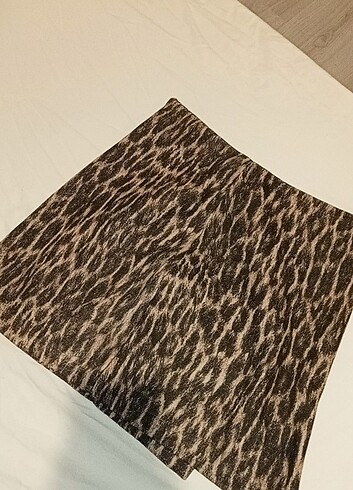 Leopar desenli etek