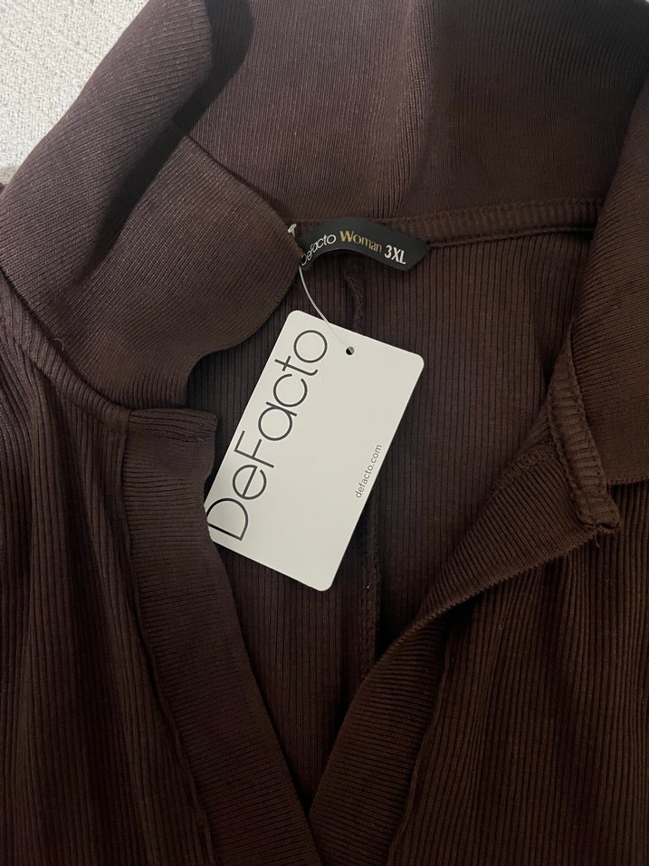 Kahverengi V Yaka Midi Keten Elbise - Görsel 3