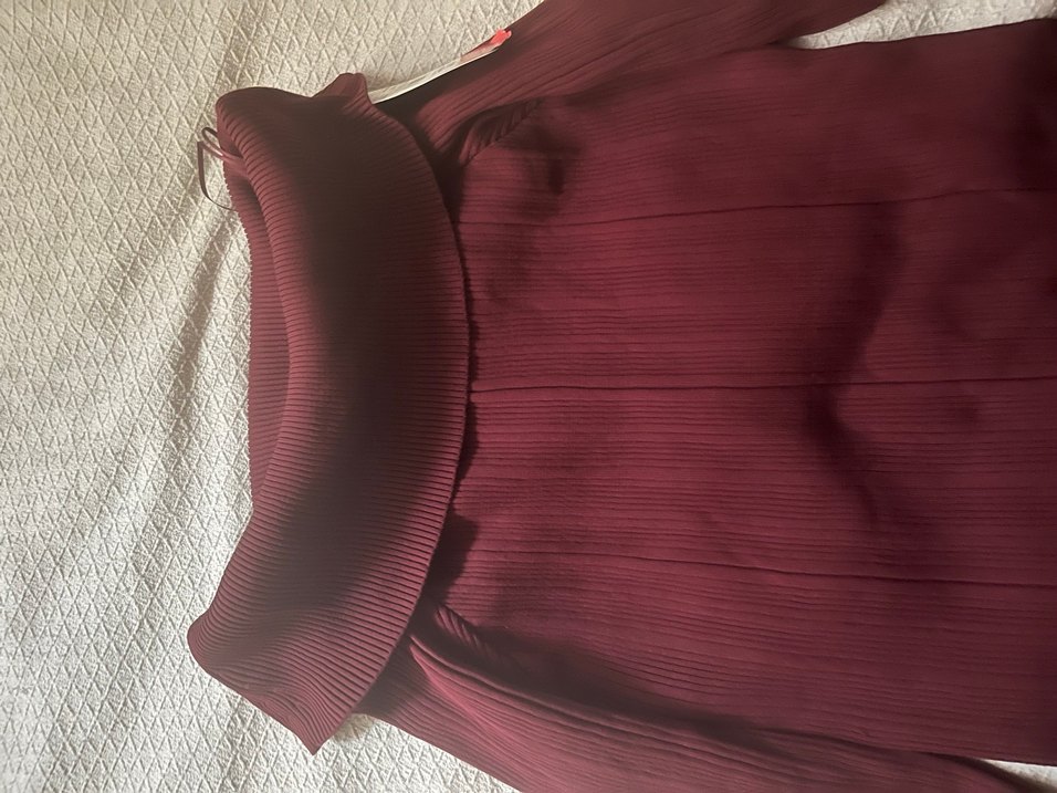 Bordo Pliseli Uzun Kollu Uzun Elbise - Görsel 4