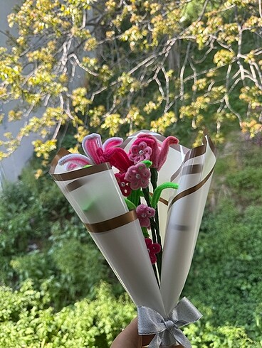  Beden Şönilden buket
