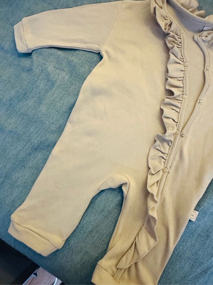 Bej Kız Bebek Uzun Kollu Düğmeli takım zıbın - Görsel 2