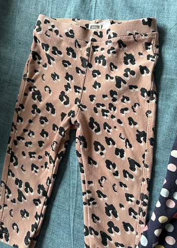 Çok Renkli Kız Çocuk Bol Kesim Tayt - Görsel 4