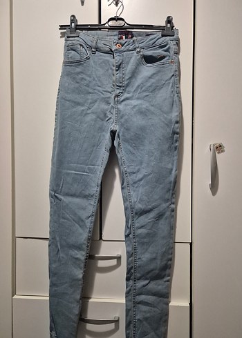 açık mavi jeans - Görsel 3