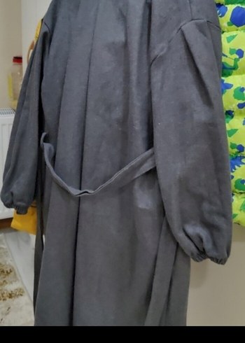 Gri Kadın Uzun Kollu Düğmeli Kaban - Görsel 3