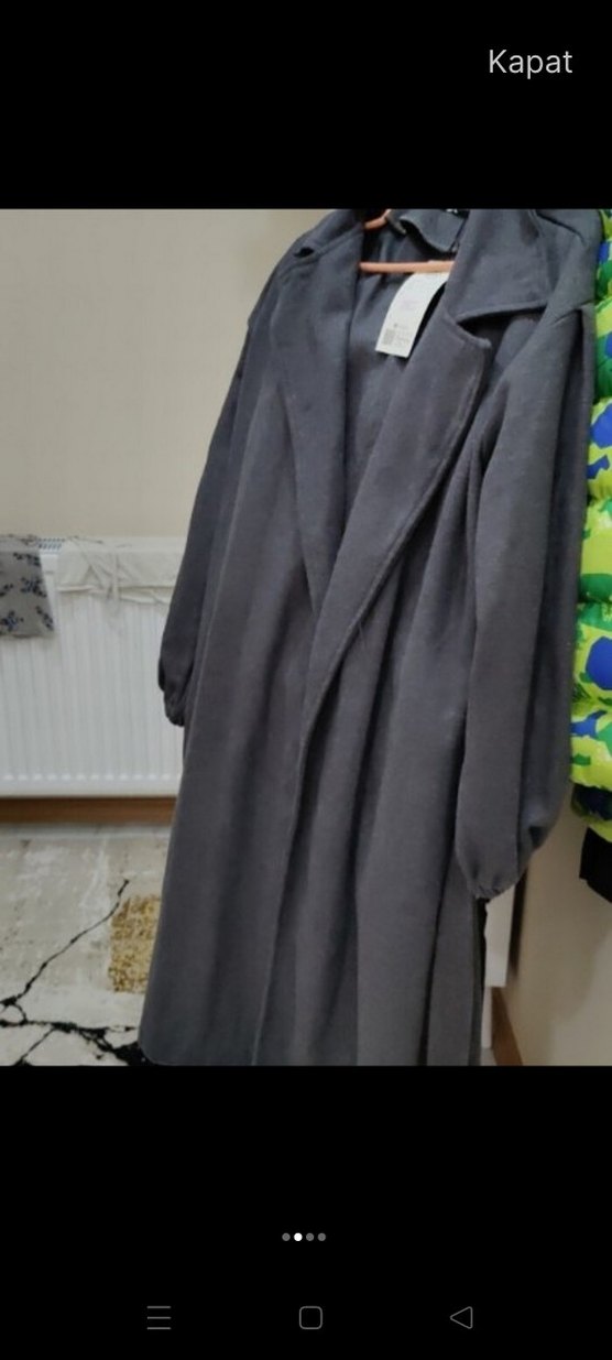 Gri Kadın Uzun Kollu Düğmeli Kaban - Görsel 2