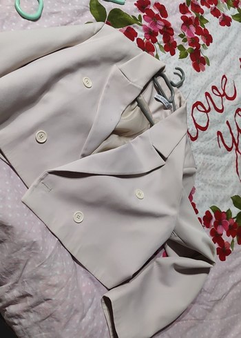 Düğmeli Bej Mini Kadın Blazer Ceket - Görsel 3