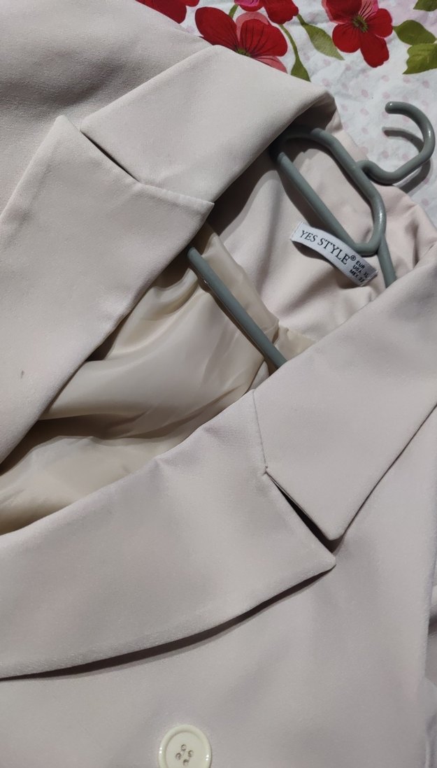 Düğmeli Bej Mini Kadın Blazer Ceket - Görsel 2