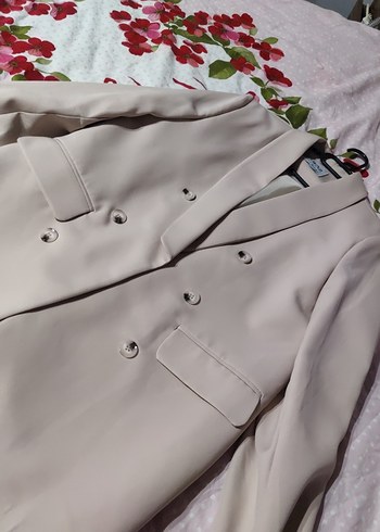 Bej Düğmeli  Kadın Blazer Ceket - Görsel 2