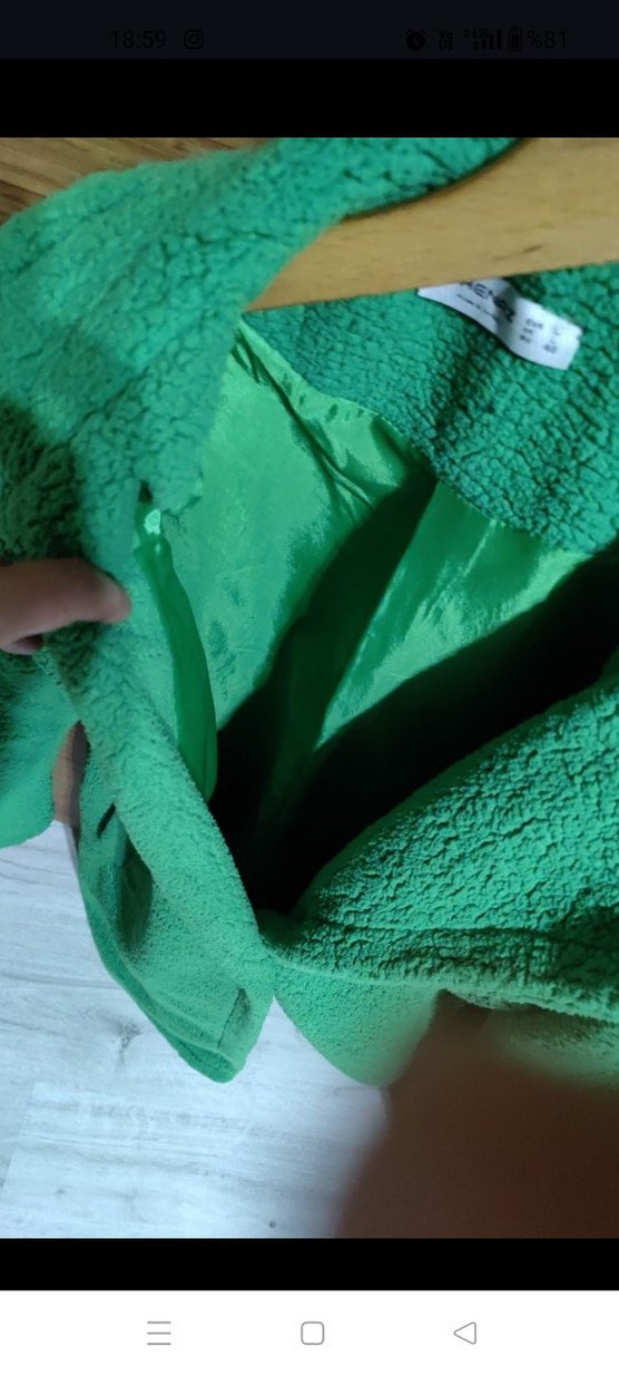 Kadın Yeşil Kısa Peluş Kaban - Görsel 2