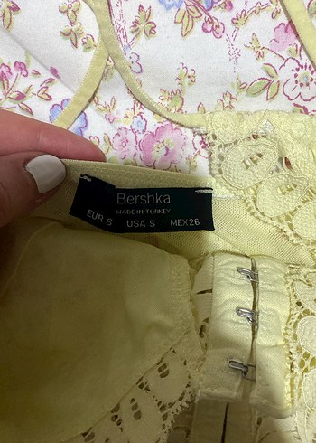 Sarı Dantel Detaylı Straplez Büstiyer - Görsel 3