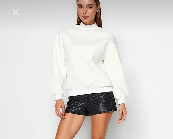 Trendyol & Milla ekru sweatshirt