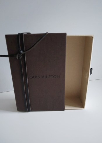 Louis Vuitton Louis Vuitton Çekmeceli Kutu