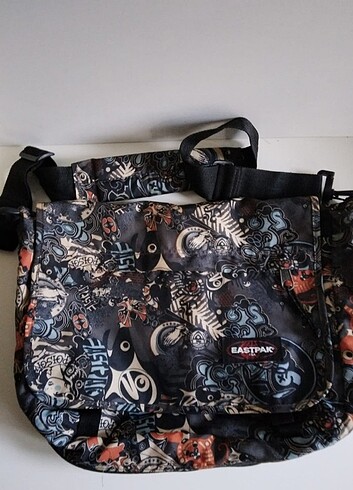 Eastpak Postacı Çanta