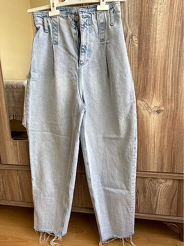 Slouchy Jean