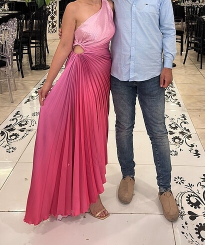 38 Beden pembe Renk Mango meşhur elbise