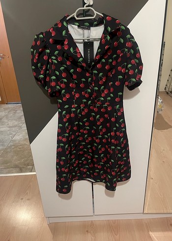 Kırmızı Kiraz Desenli Mini Elbise - Görsel 2
