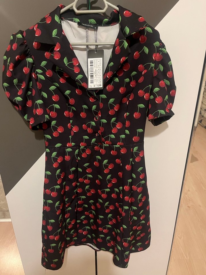 Kırmızı Kiraz Desenli Mini Elbise - Görsel 3