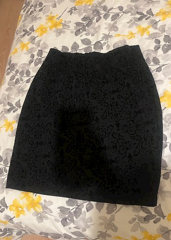 Dantel Detaylı Siyah Mini Etek - Görsel 4