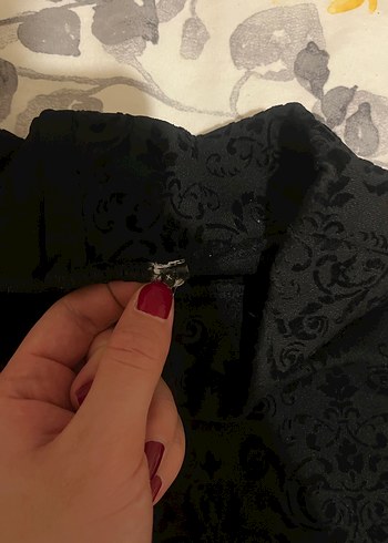 Dantel Detaylı Siyah Mini Etek - Görsel 5