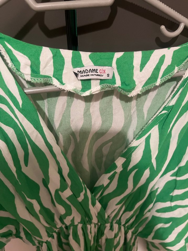 Yeşil Zebra Desenli Uzun Bohem Elbise - Görsel 3