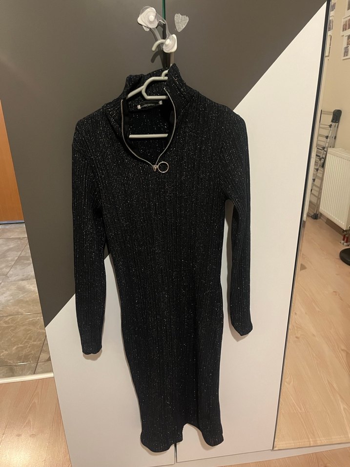 Yüksek Yakalı Siyah Uzun Örme Elbise - Görsel 2