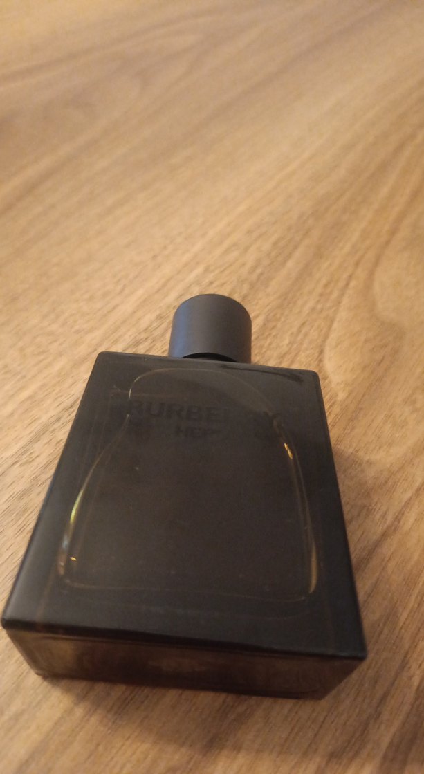 Burberry Hero Erkek Parfümü Burgundy - Görsel 2