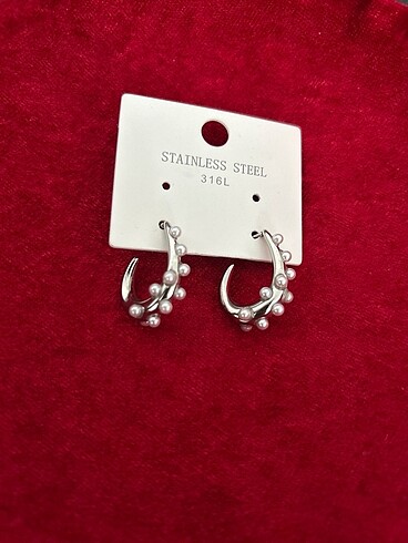 Çelik silver inci detaylı küpe