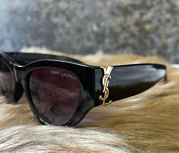 Ysl güneş gözlüğü