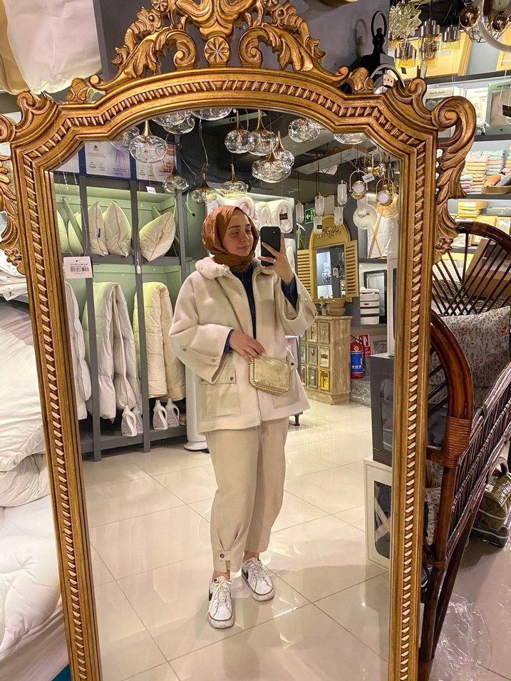 Kadın Kapüşonlu Rahat Kesim Parka - Görsel 3