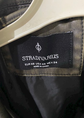 xs Beden Stradivarius deri ceket