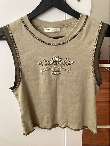 Bershka Crop