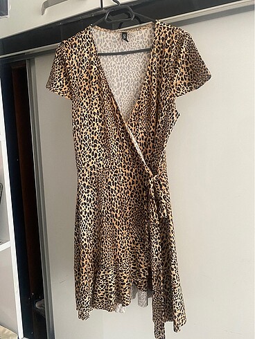 H&M leoparlı elbise