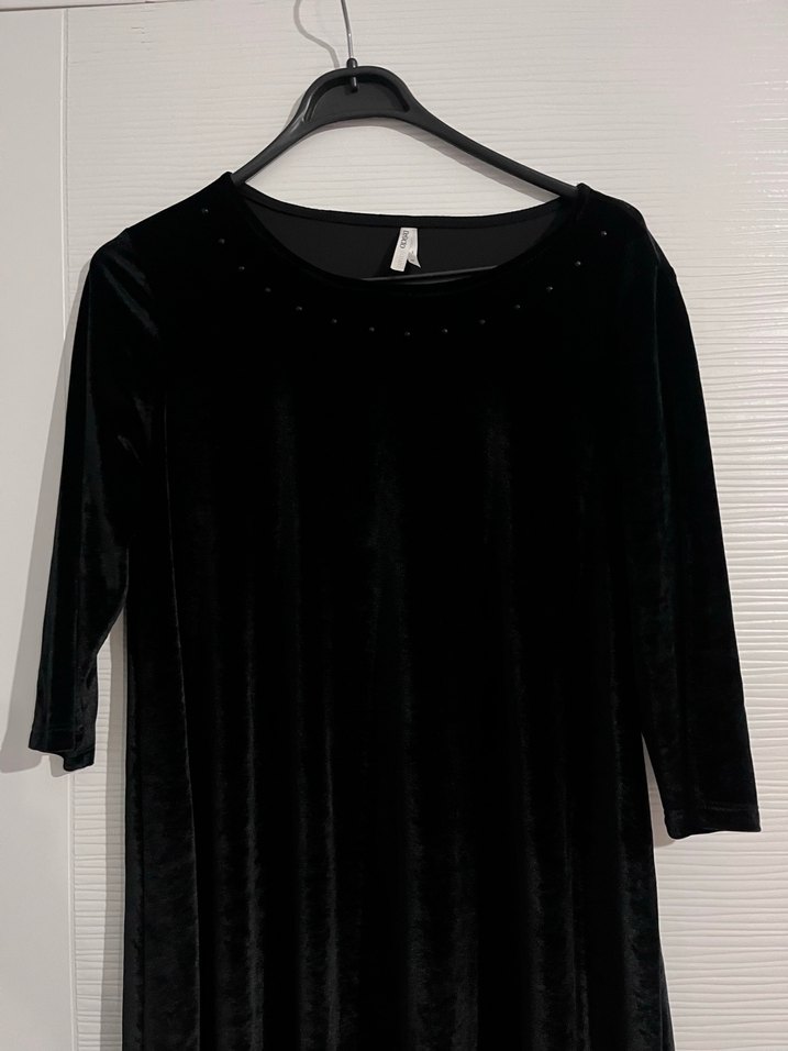 Siyah kadife Midi Boy Piliseli Uzun Kollu Elbise - Görsel 2