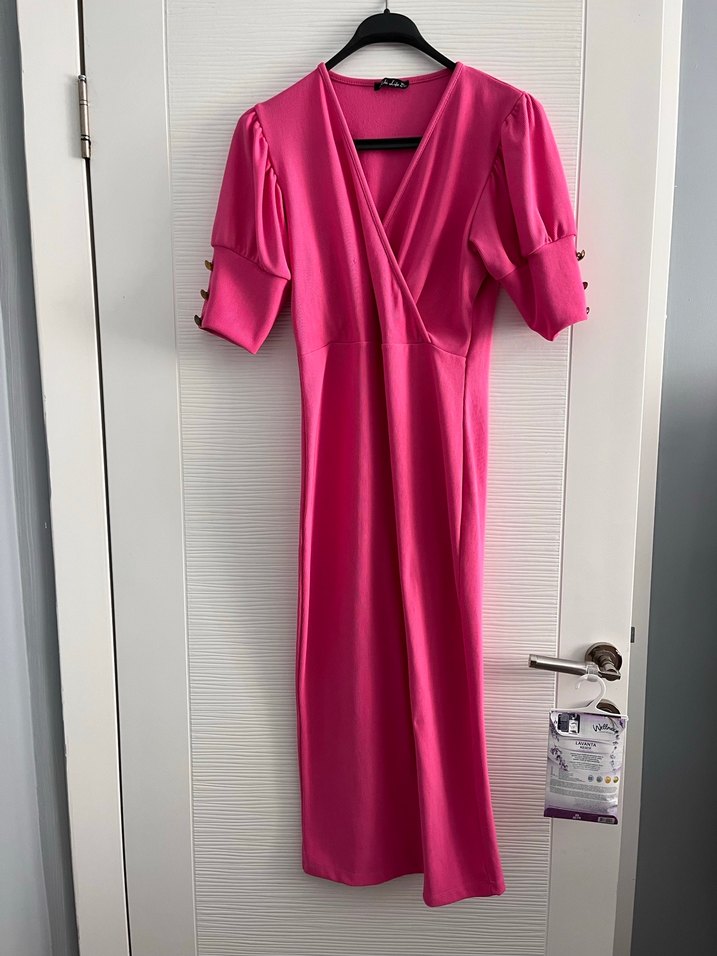 Pembe V Yaka Drapeli Uzun Elbise - Görsel 2