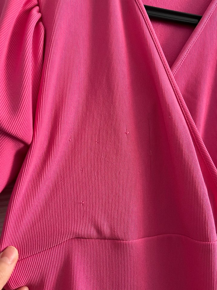 Pembe V Yaka Drapeli Uzun Elbise - Görsel 4