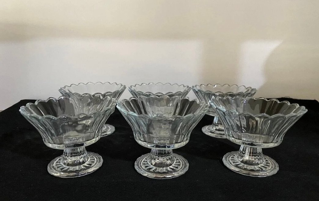 Beyaz Ayaklı Cam Sunum Kase 6 lıdır kutulu - Görsel 2