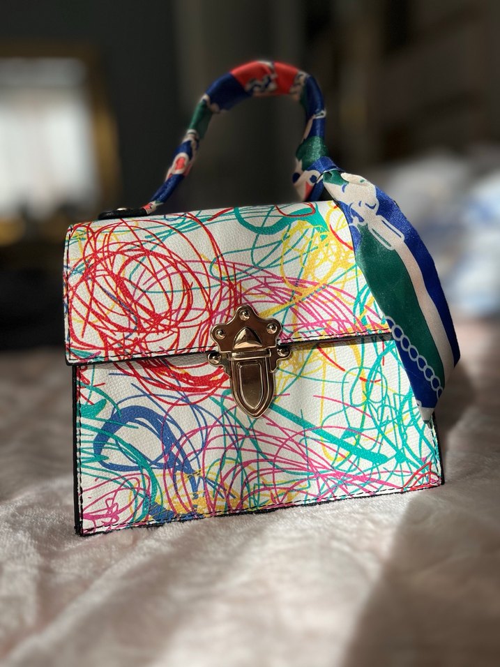 Renkli Bağlamalı Kadın Çanta - Görsel 2