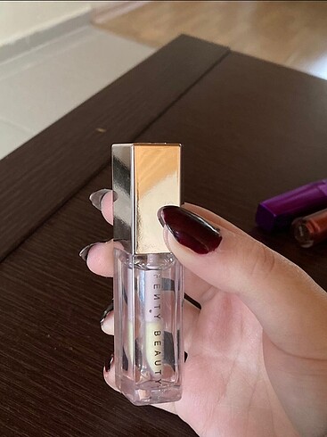 fenty beauty glass slipper gloss bomb