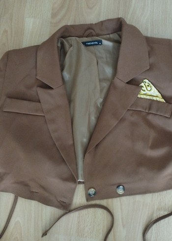 Trendyol & Milla Düğmeli Kısa Kahverengi Deri Blazer