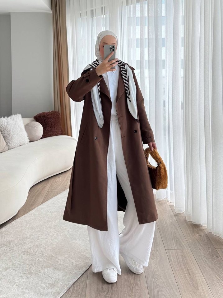 Eşarp ile Desenli Siyah Uzun Kadın Trençkot - Görsel 2