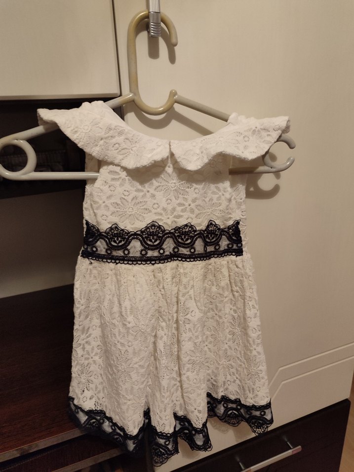 Dantel Detaylı Beyaz Kız Çocuk Elbisesi 1 kere giyildi. - Görsel 2