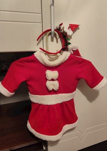 Kız Çocuk Kırmızı Yılbaşı Kostümü 1 kere giyildi. - Görsel 3