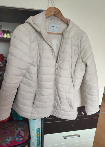 Beyaz Fermuarlı Kadın Mont - Görsel 3