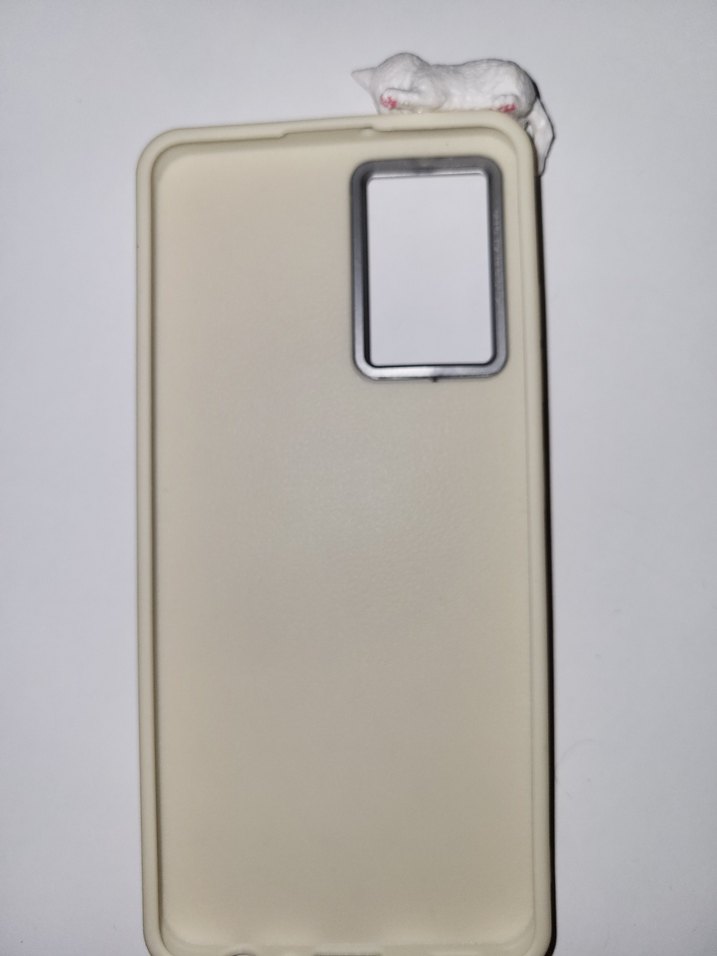 Beyaz Kedi Figürlü Telefon Kılıfı a32 uyumlu - Görsel 5