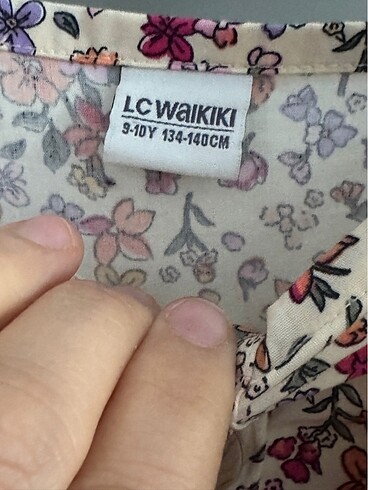 10 Yaş Beden elbise lc waikiki