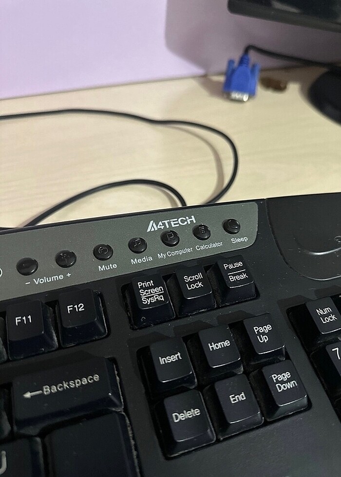 Kablolu klavye - Görsel 2